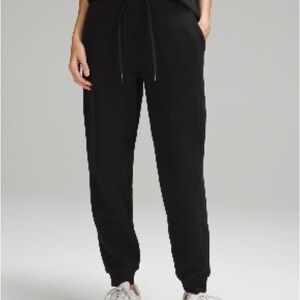 Lululemon Scuba High-Rise Black Joggers